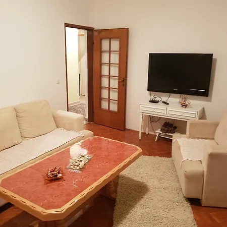 Apartman Zaara